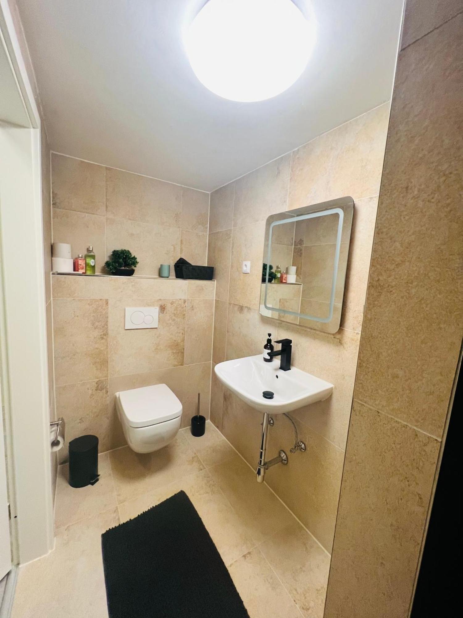 La Apartment Hemhofen Экстерьер фото
